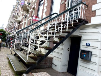 Nijmegen St.Annastraat 28 trap en souterrain