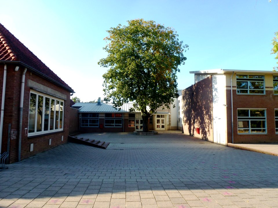 Nijmegen Therasiaschool Ubbergeseveldweg 97 (04)