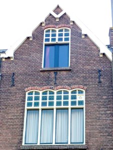 Nijmegen Stieltjesstraat 22-24 gevelnok-bovenetage