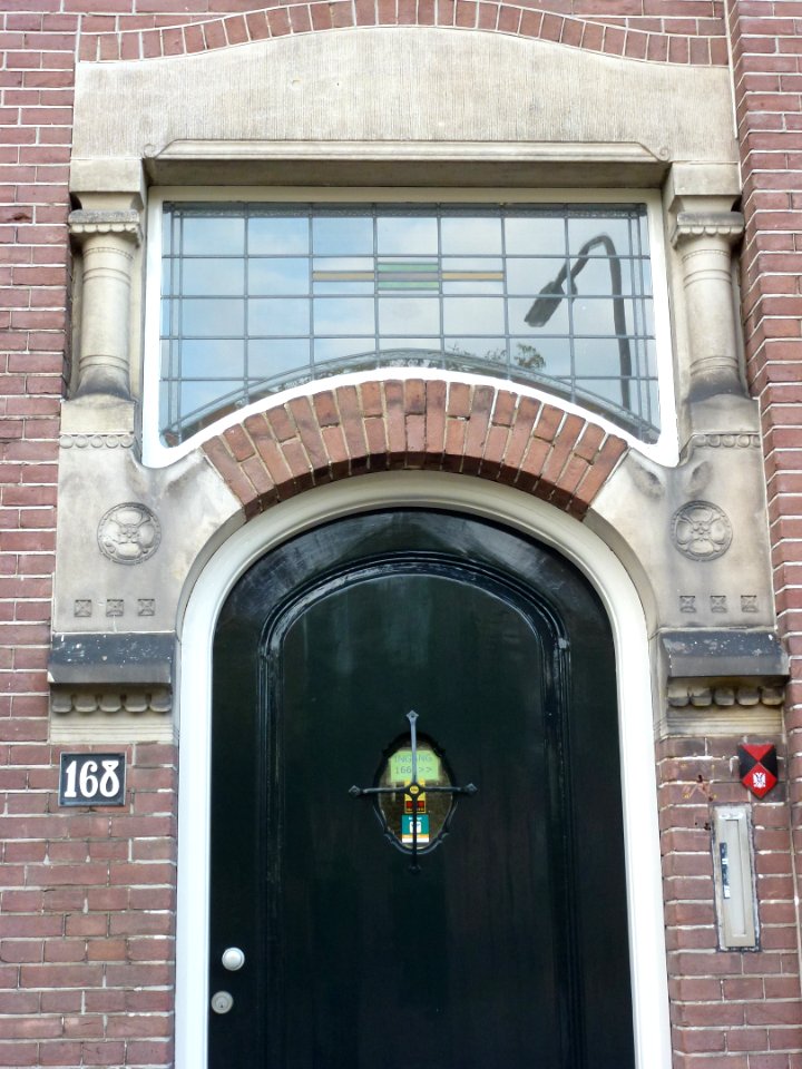 Nijmegen St.Annastraat 168 detail deur met bovenlicht