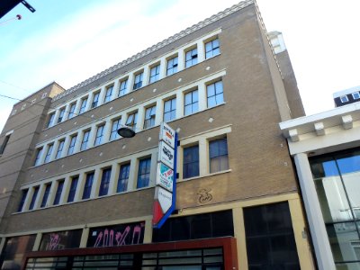 Nijmegen Van der Werffgebouw (01) Plein '44