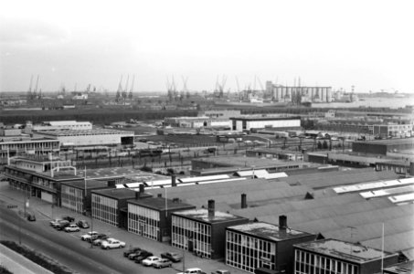 Nieuw gebouw van Gemeentewaterleidingen te Amsterdam, Sloterdijk nr. 30 interi, Bestanddeelnr 922-4910