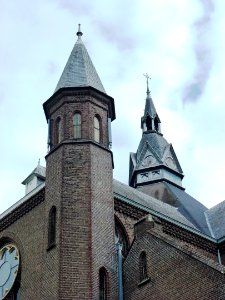 Nijmegen van Slichtenhorststraat 79-81 achterkant St.Antonius van Paduakerk (01)
