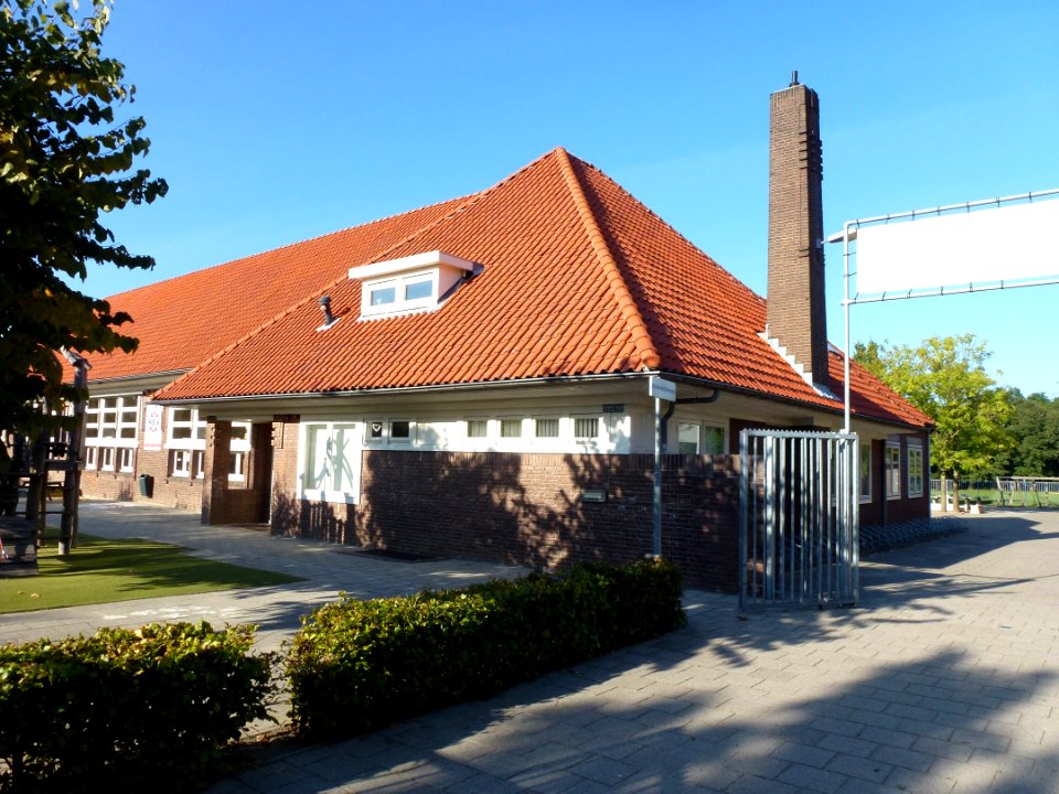 Nijmegen Therasiaschool Ubbergeseveldweg 97 (02)