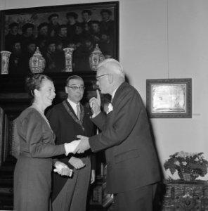 Nieuwjaarsreceptie, Burgemeester Van Hall in het Stedelijk Museum, Bestanddeelnr 914-6764
