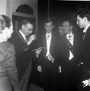 Nieuwjaarsreceptie, Burgemeester Van Hall in het Stedelijk Museum, Bestanddeelnr 914-6762