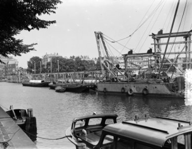 Nieuwe zinker over de Amstel te Amsterdam. Overzichten firma de Ruiter Halfweg, Bestanddeelnr 905-8120