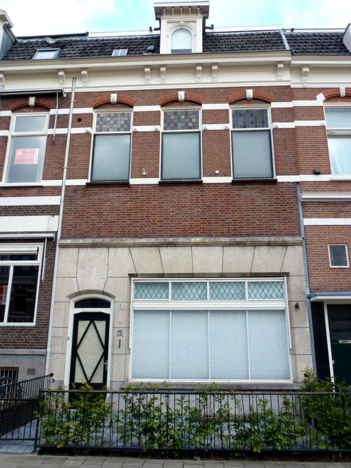Nijmegen St.Annastraat 43
