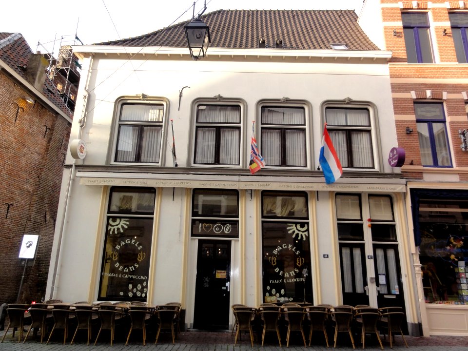 Nijmegen Rijksmonument 31155 Lange Hezelstraat 42, 44
