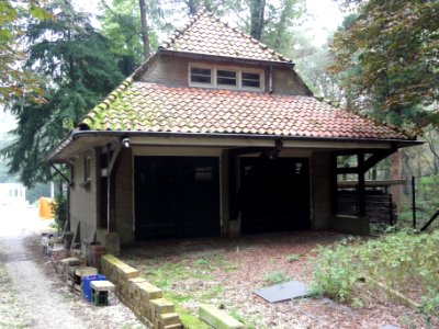 Nijmegen Rijksmonument 522923 Marie Louise garage Eversweg 4