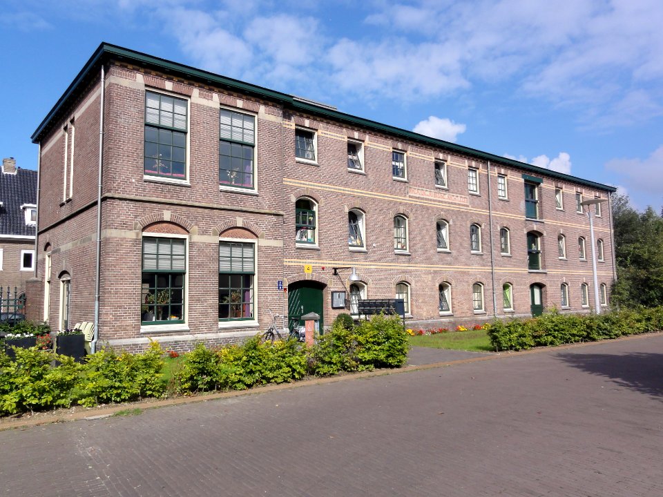 Nijmegen Rijksmonument 522965 kledingmagazijn Limoskazerne