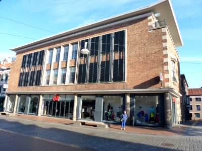Nijmegen Winkelpand H&M Burchtstraat 1 hoofdgevel Burchtstraat