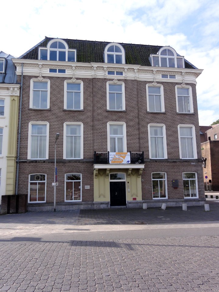 Nijmegen Rijksmonument 31186 Waalkade 70-79