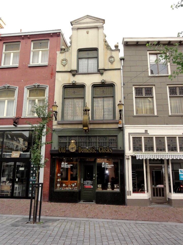 Nijmegen Rijksmonument 31152 Lange Hezelstraat 17