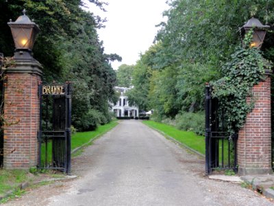 Nijmegen Rijksmonument 522932 toegangshekken landgoed Brakkesteijn