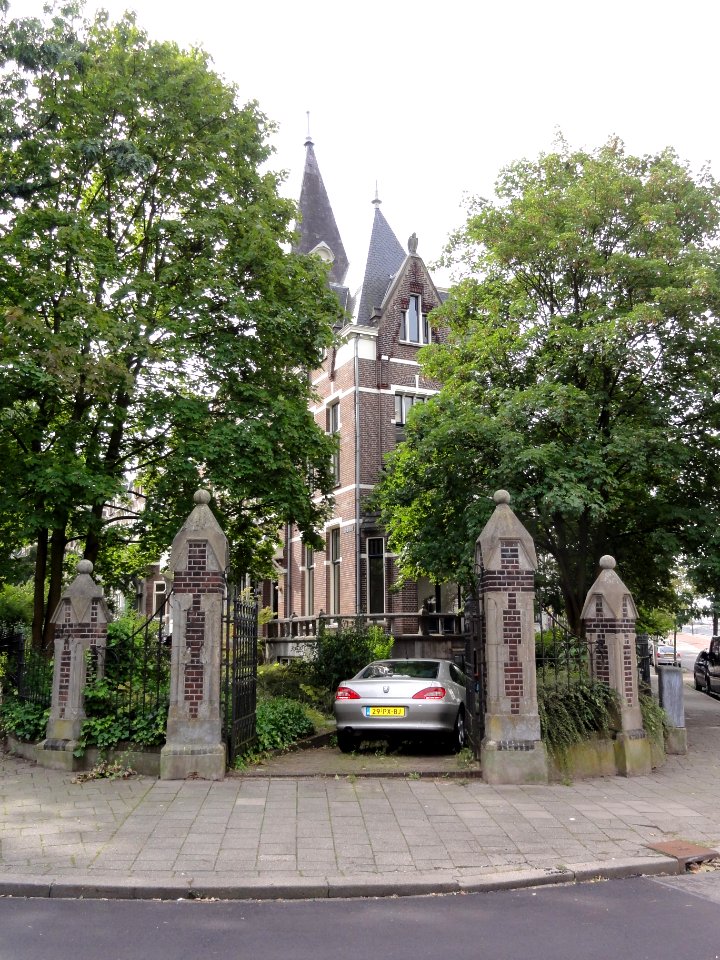 Nijmegen Rijksmonument 522973 hekwerk Kronenburgersingel 231