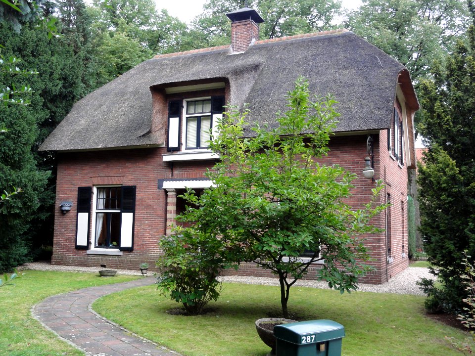 Nijmegen Rijksmonument 522929 tuinmanshuis landgoed Brakkesteijn