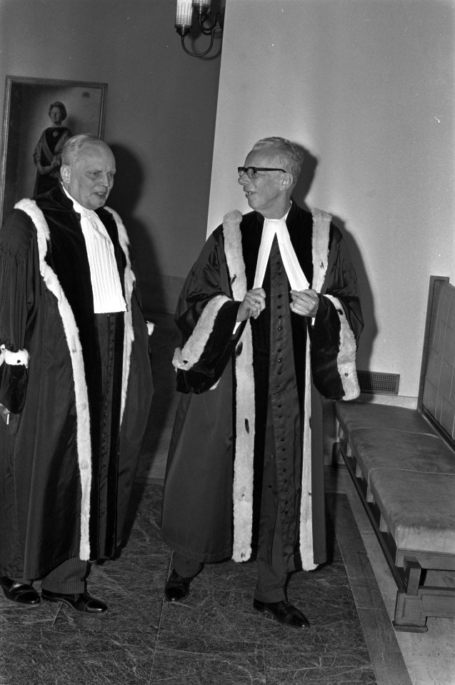 Nieuwe president Hoge Raad Nederlanden geinstalleerd in Den Haag . Mr. F.J. de J, Bestanddeelnr 923-1664