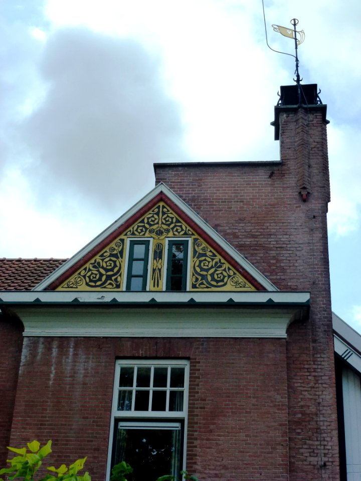 Nijmegen Voorstadslaan 351 dak met torentje