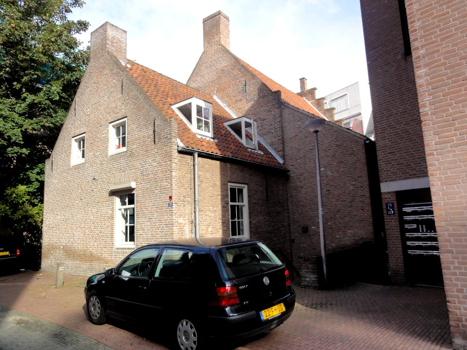Nijmegen Rijksmonument 31184 zijde Vleeshouwersstraat 73