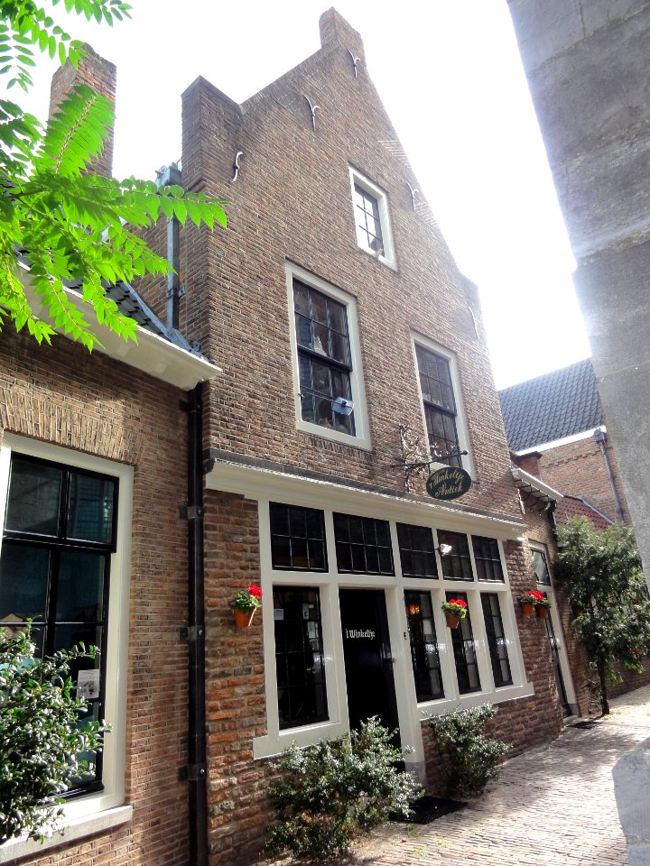 Nijmegen Rijksmonument 31174 zijde St.Stevenskerkhof 45