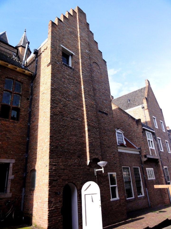 Nijmegen Rijksmonument 31177 Achter de Smitstraat 5