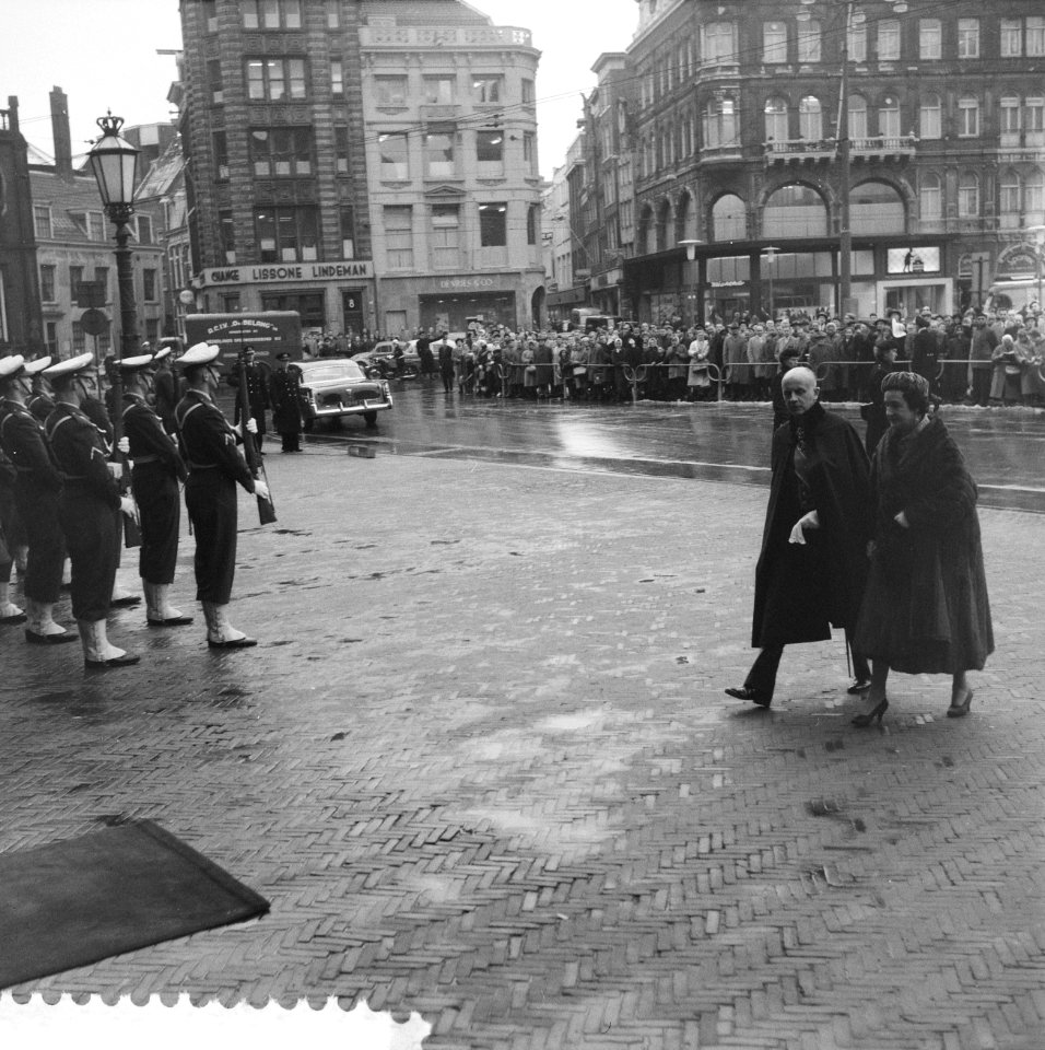 Nieuwjaarsreceptie voor het Corps Diplomatique te Amsterdam, Ambassadeur van Fra, Bestanddeelnr 910-0798
