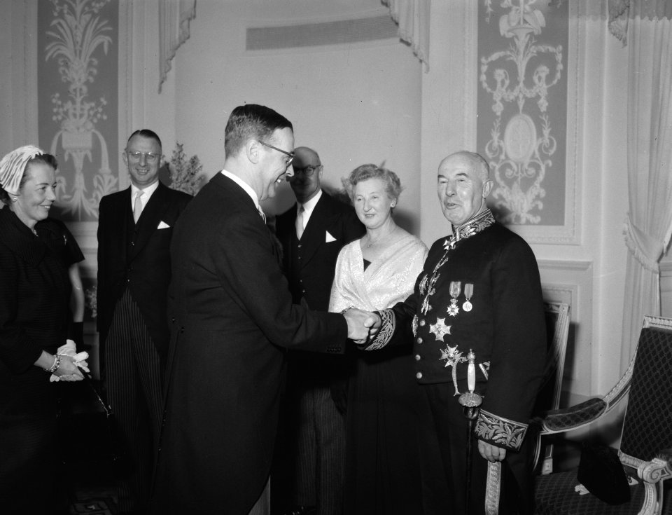 Nieuwjaarsreceptie van de Commissaris der Koningin in Noord Holland mr M J Pr, Bestanddeelnr 910-0704