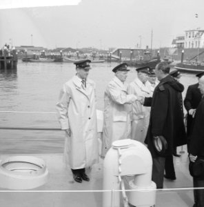 Nieuwe reddingsboot Koningin Juliana officieel door Zijne Koninklijke Hoogheid, Bestanddeelnr 915-0478