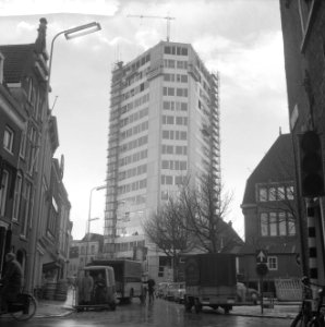 Nieuwe torenflat in Utrecht, Bestanddeelnr 913-4948 photo