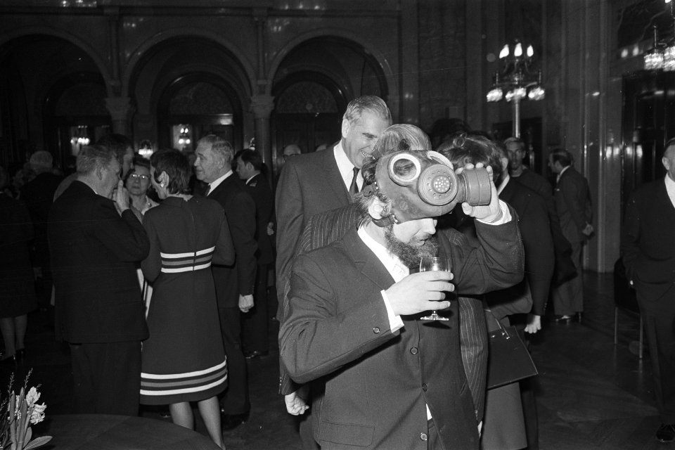 Nieuwjaarsreceptie van burgemeester en mevrouw Thomassen van Rotterdam mensen m, Bestanddeelnr 924-1386