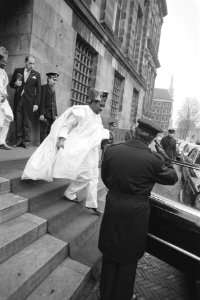 Nieuwjaarsreceptie Koningin Beatrix en Prins Claus in Paleis op de Dam voor Corp, Bestanddeelnr 932-8301