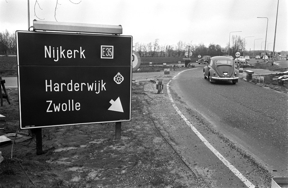 Nieuwe snelweg tussen Hoevelaken en Nijkerk bijna gereed, Bestanddeelnr 919-0244