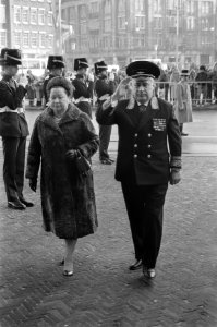 Nieuwjaarsreceptie koningin Beatrix in Paleis op de Dam voor ambassadeurs en con, Bestanddeelnr 931-9082