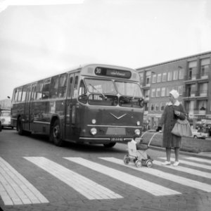 Nieuwe stadsbus voor Gemeentelijk Vervoerbedrijf Amsterda, Bestanddeelnr 913-1839