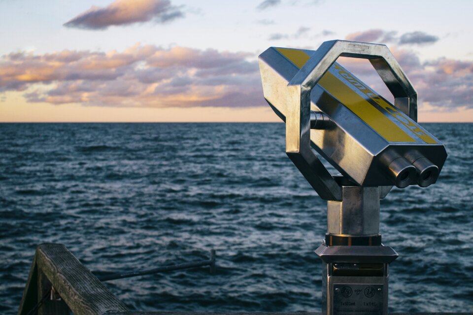 Sea seashore telescope