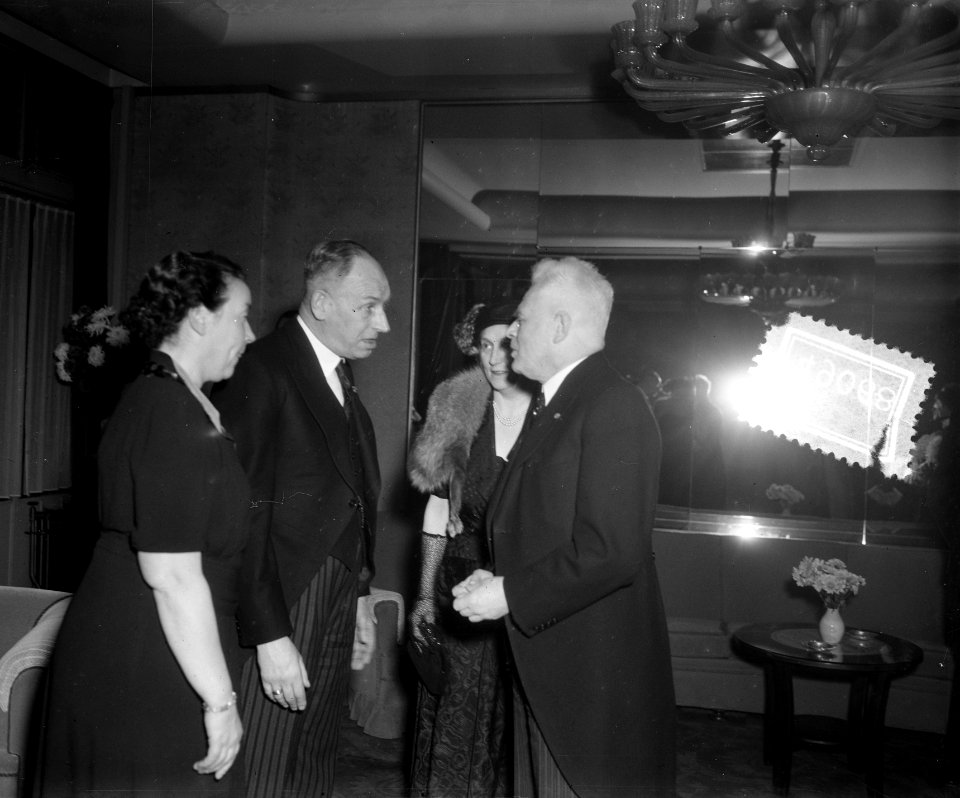 Nieuwjaarsreceptie Commissaris der Koningin in Zuid-Holland in Den Haag, Bestanddeelnr 904-9068