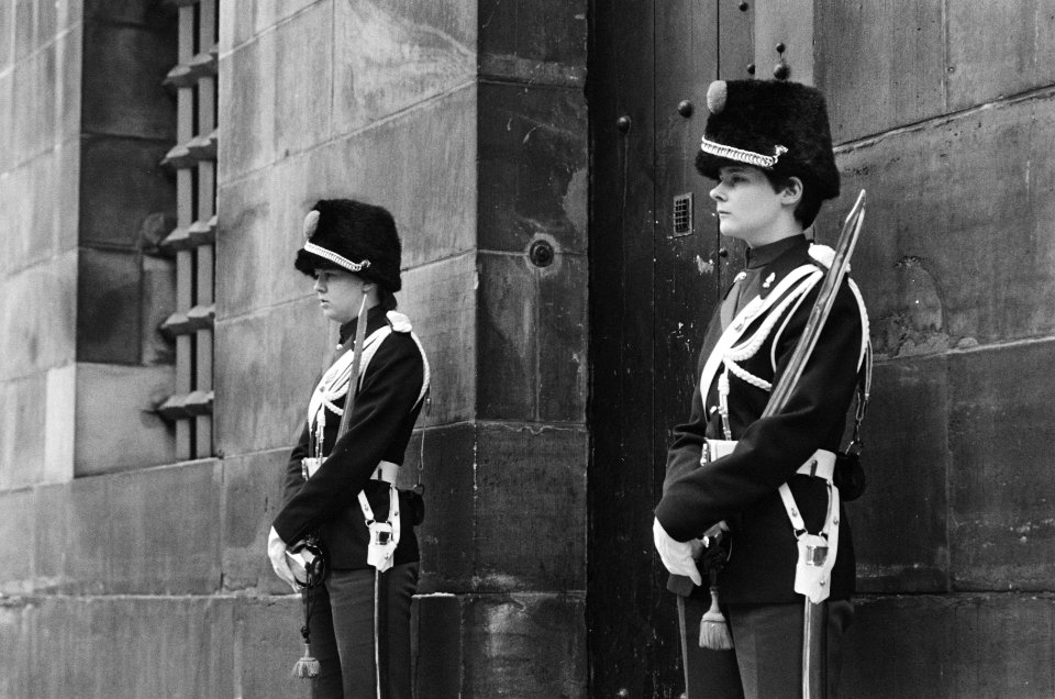 Nieuwjaarsreceptie Beatrix en Claus voor het Corps Diplomatique in Koninklijke P, Bestanddeelnr 933-1965