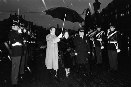 Nieuwjaarsreceptie koningin Juliana in het Paleis op de Dam aankomst Russische , Bestanddeelnr 930-6362