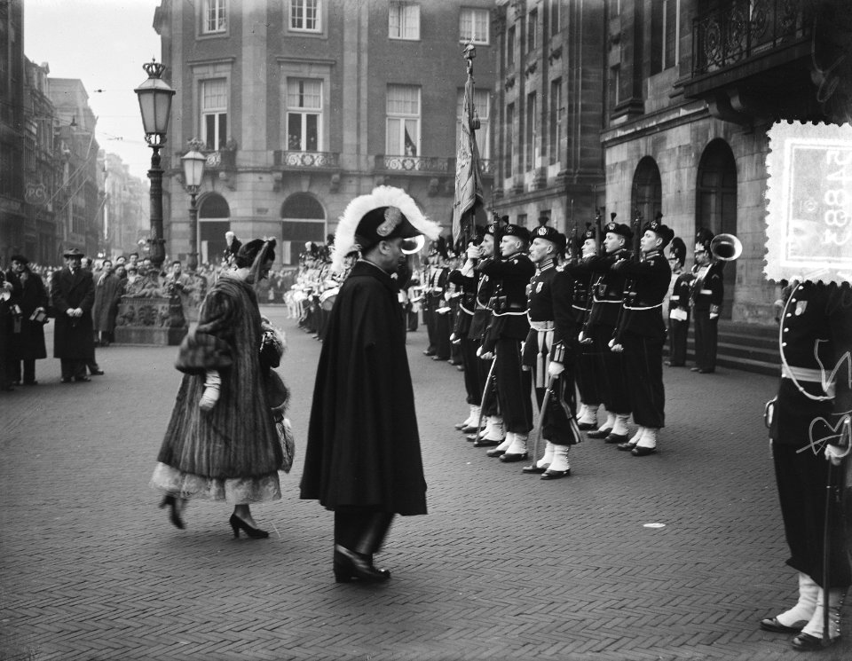 Nieuwjaarsreceptie Koninklijk Paar te Amsterdam. Engeland, Bestanddeelnr 905-4883