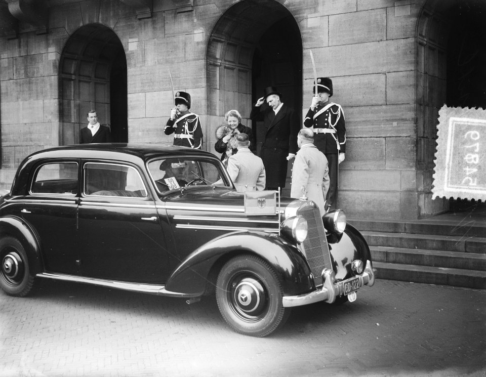 Nieuwjaarsreceptie Koninklijk Paar te Amsterdam. Duitsland, Bestanddeelnr 905-4879