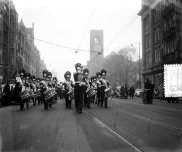 Nieuwjaarsreceptie Koninklijk Paar te Amsterdam. Erewacht, Bestanddeelnr 905-4887