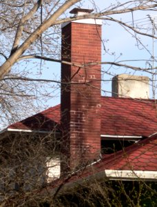 Newton house (Sioux City) chimney 2