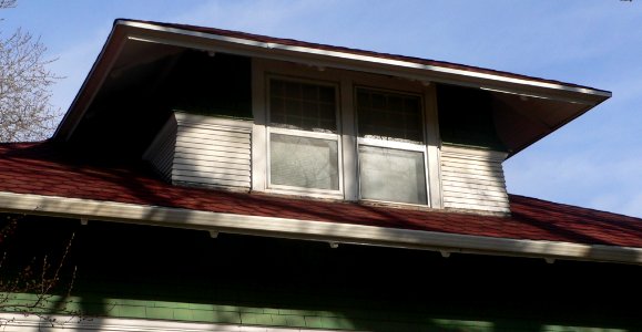Newton house (Sioux City) W dormer 1