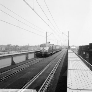 Nieuwe spoorburg over de Maas bij Venlo in gebruik genomen, Bestanddeelnr 916-4654