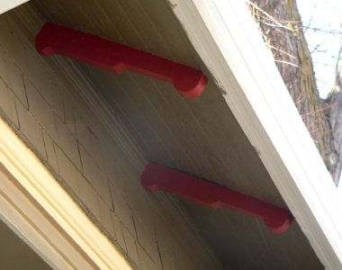 Newton maid cottage (Sioux City) E eaves 2