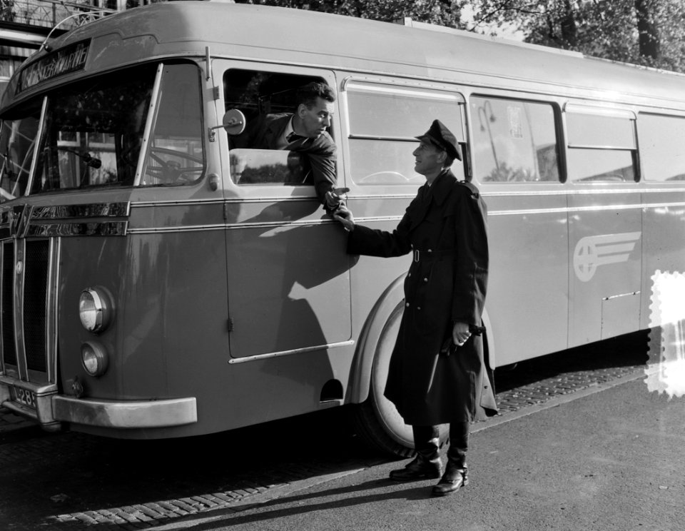 Newyorkse chauffeur Bennan rijdt in Amersfoort, Bestanddeelnr 905-3296