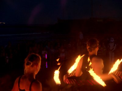 New-Years-Eve-Burnie-Fire-Show-20151231-006
