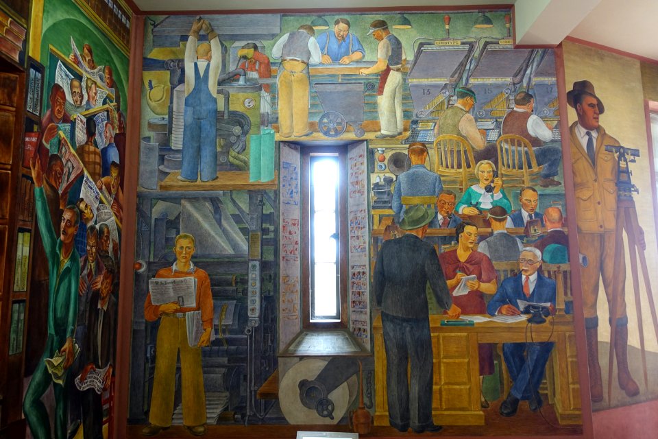 Newsgathering by Suzanne Scheuer - Coit Tower, San Francisco, CA - DSC04815