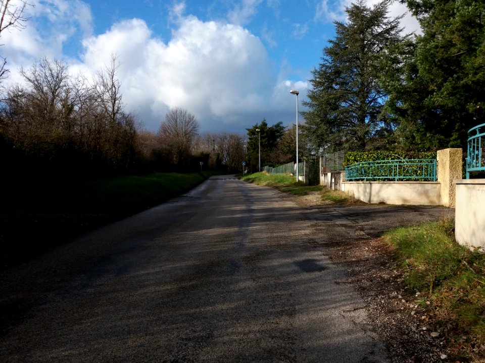 Neyron - Chemin de Sermenaz, vers le nord